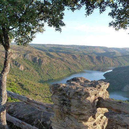 Hostal Arribes Del Duero Fermoselle Exterior foto