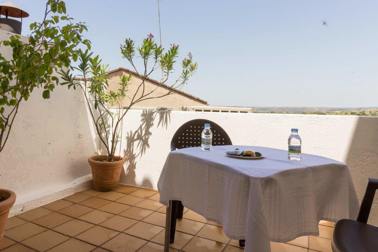 Hostal Arribes Del Duero Fermoselle Exterior foto